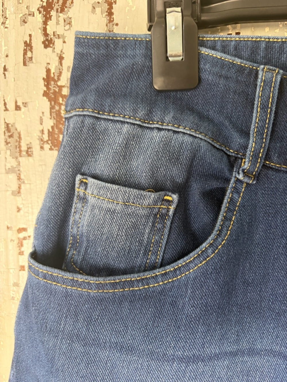 Halara Flex Barrel Leg Jeans Size Large NWOT - Picture 7 of 16